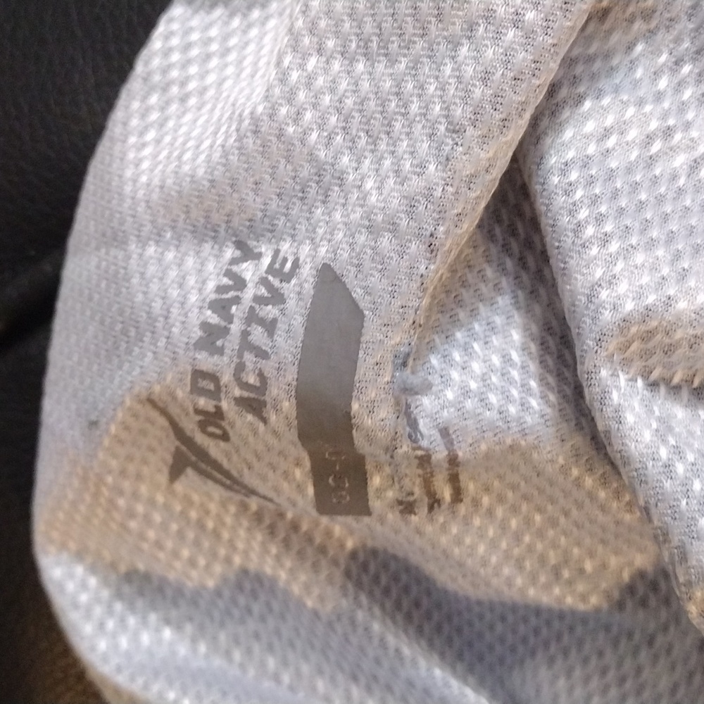 Old navy active top M - Picture 6 of 7